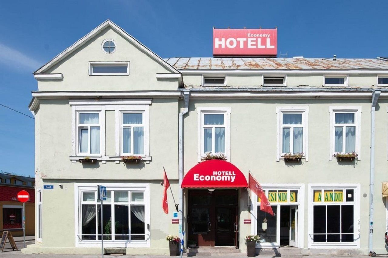 Economy Hotel Tallinn Exterior photo